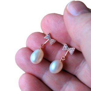 925 sterling silver dangle earrings with natural oval pearls